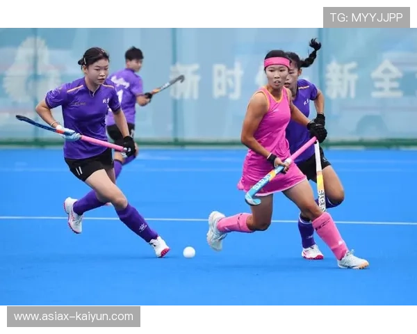 四川女曲决赛两节确立优势，短角球成得分利器